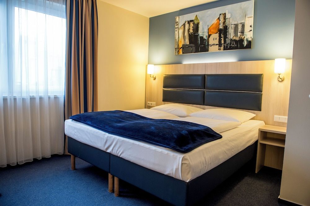 Hotel Rödelheimer Hof - Am Wasserturm Double Room, 1 Double Bed