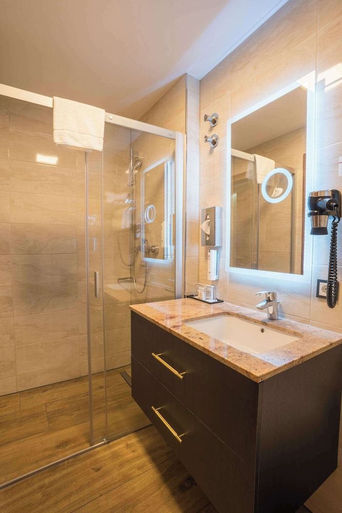 Best Western Plus Hotel Fuessen Comfort Room, 2 Twin Beds (with Sofabed) 6