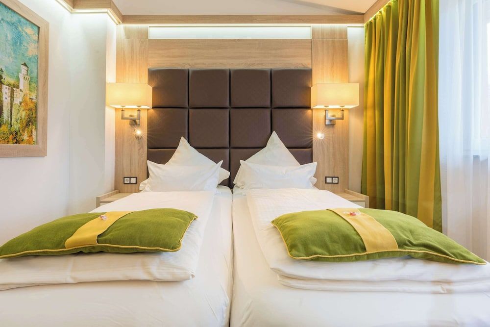 Best Western Plus Hotel Fuessen Comfort Room, 2 Twin Beds (with Sofabed) 3