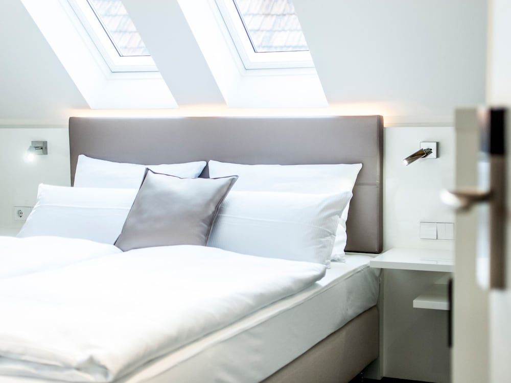 Bayerischer Hof Double Room, 1 King Bed, Non Smoking