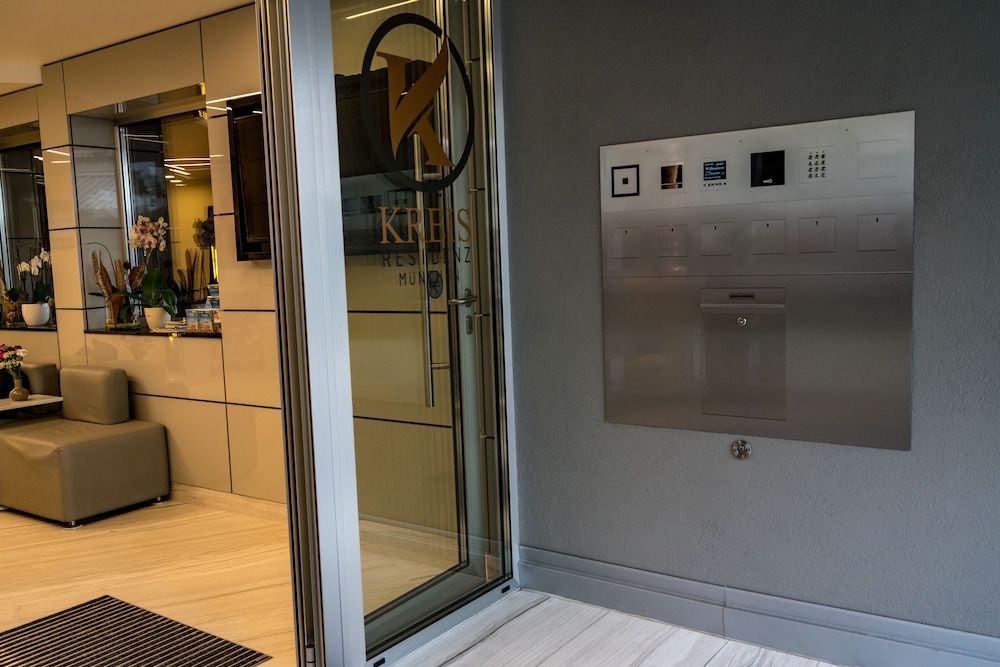 undefined Kreis Residenz München 5