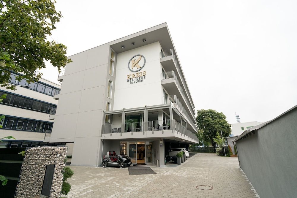 undefined Kreis Residenz München 7