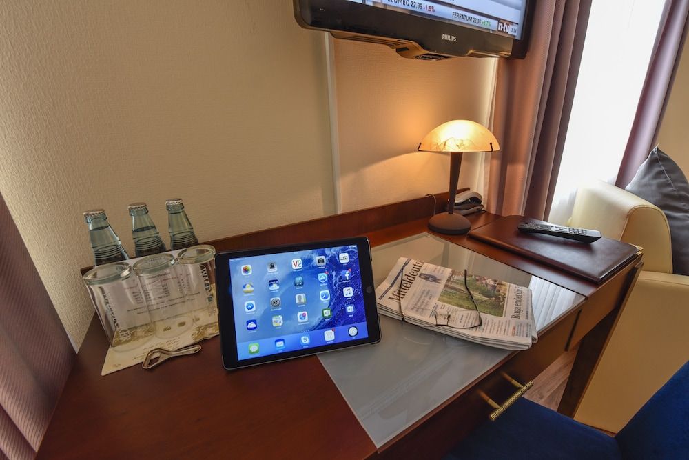 Atrium Hotel Amadeus Superior Double Room 6