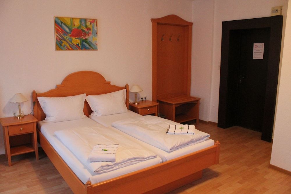 Hotel Weidenhof Standard Double or Twin Room 3