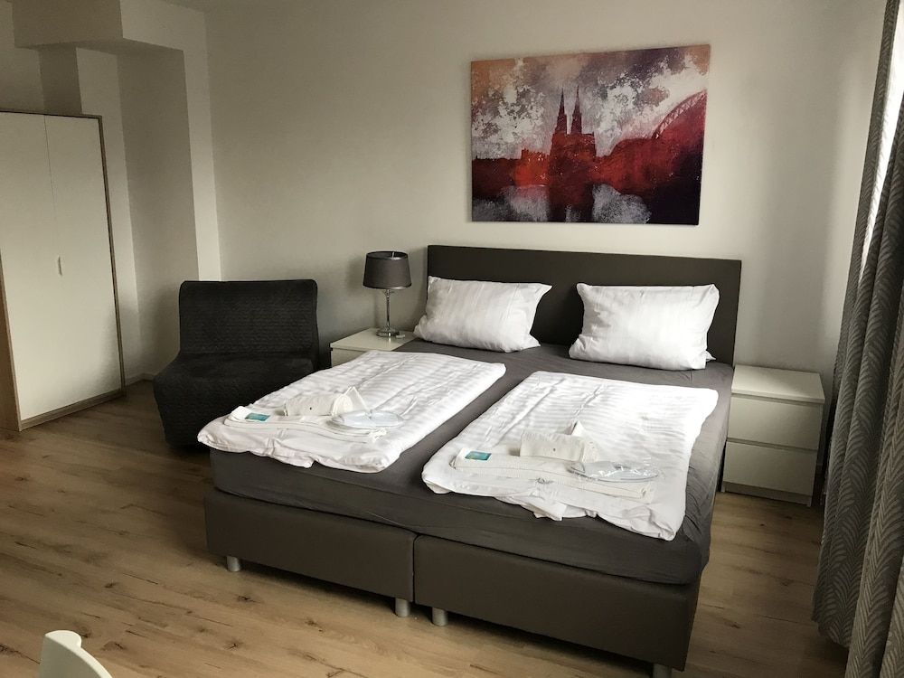 Apartment, 1 Bedroom, River View (Two)