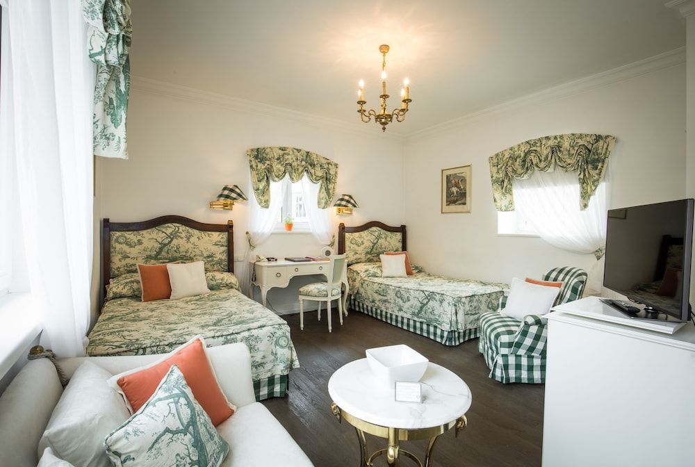 Hotel Belle Epoque Baden Baden Comfort Twin Room, City View 5