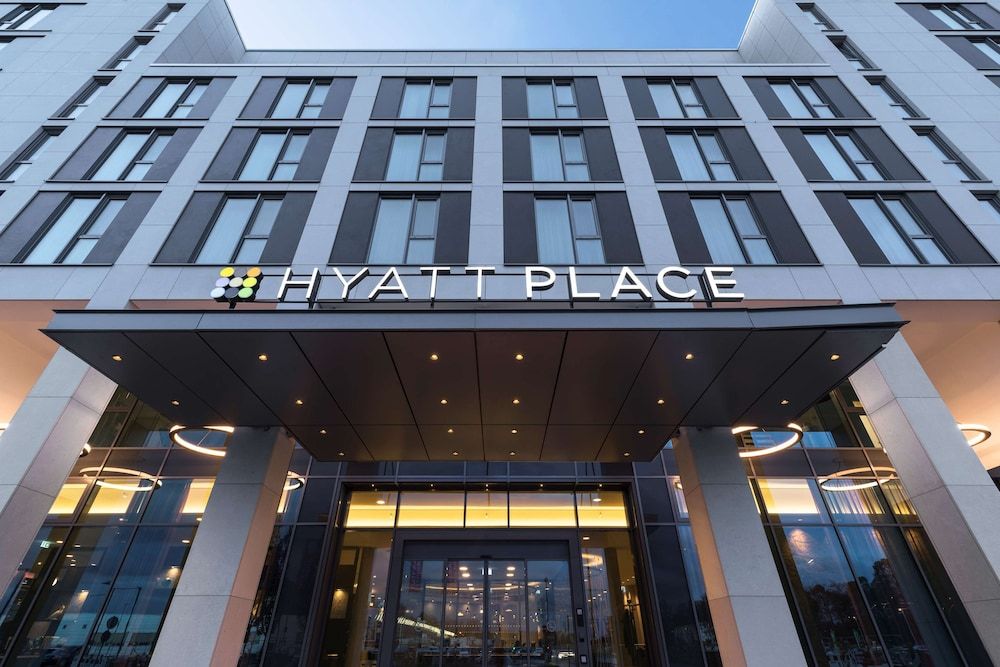 undefined Hyatt Place Frankfurt Airport 4