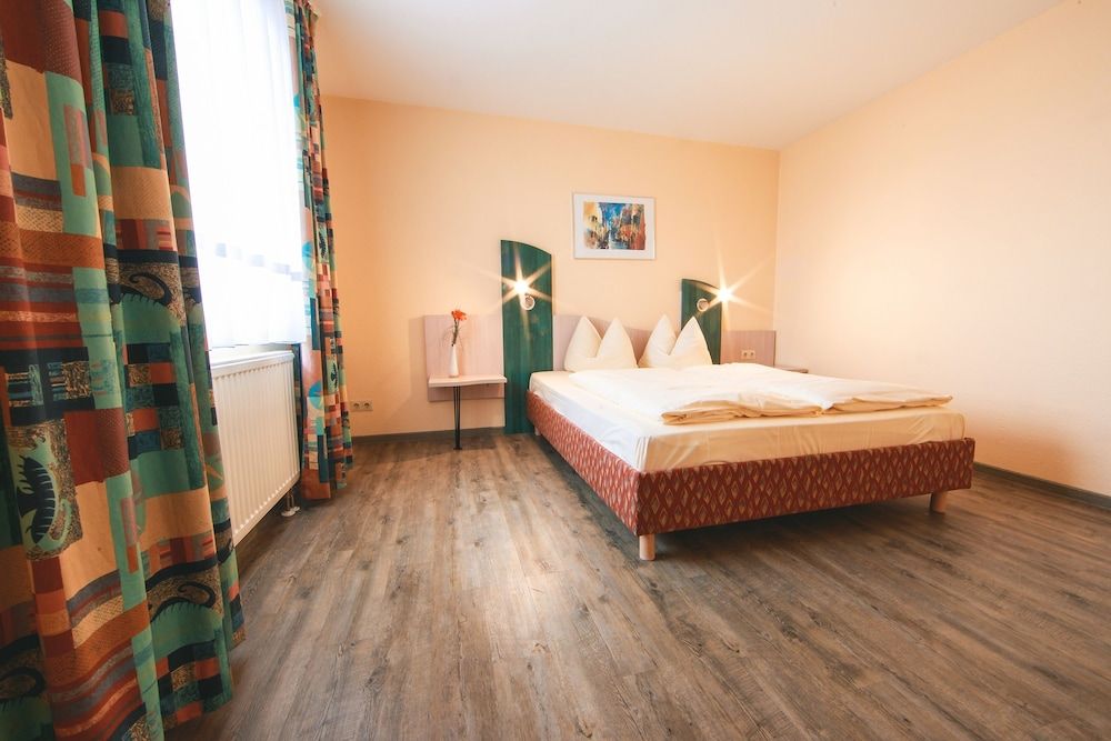 Comfort Single Room