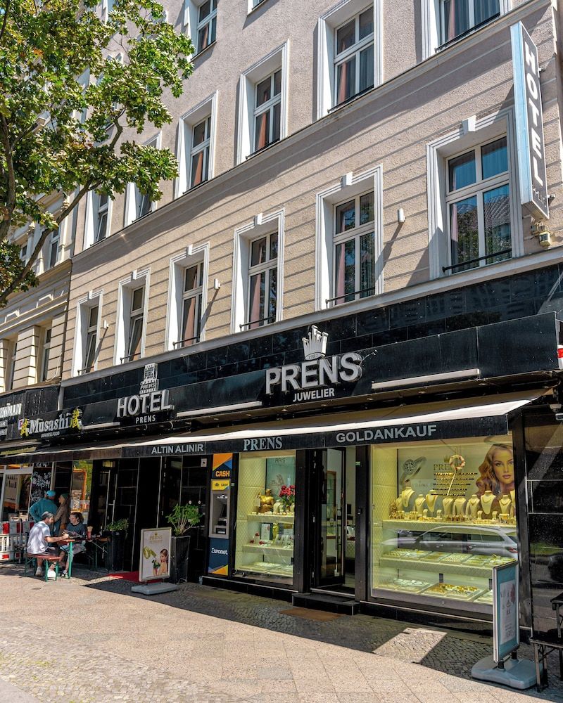 undefined Hotel Prens Berlin 10