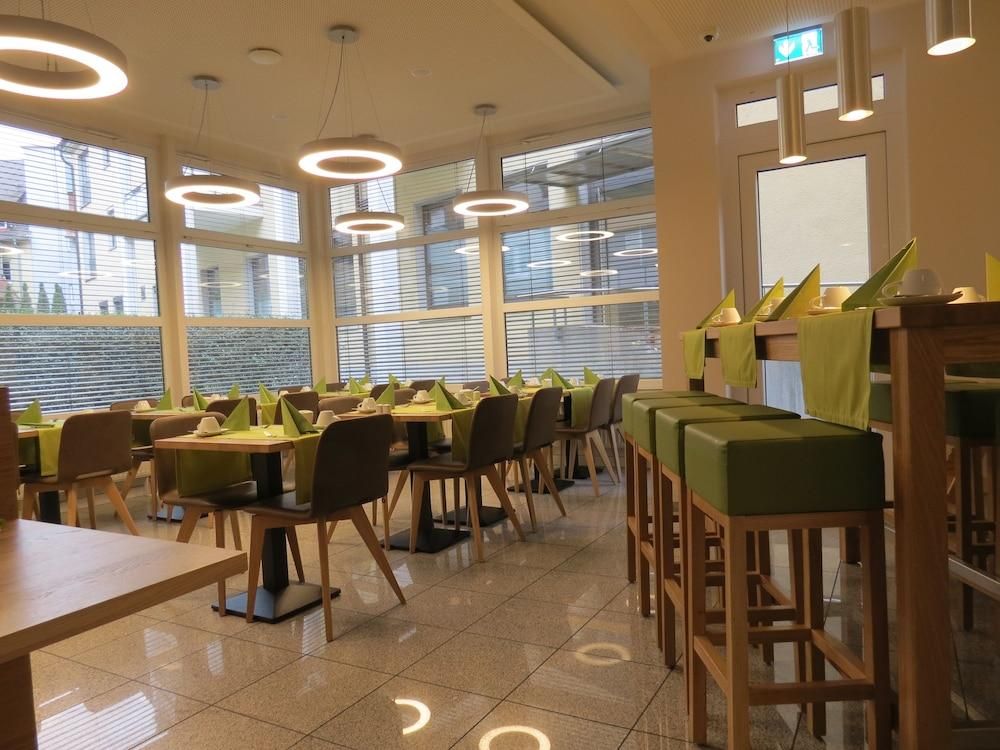 bc387da24162e765e11d5e09103384d5