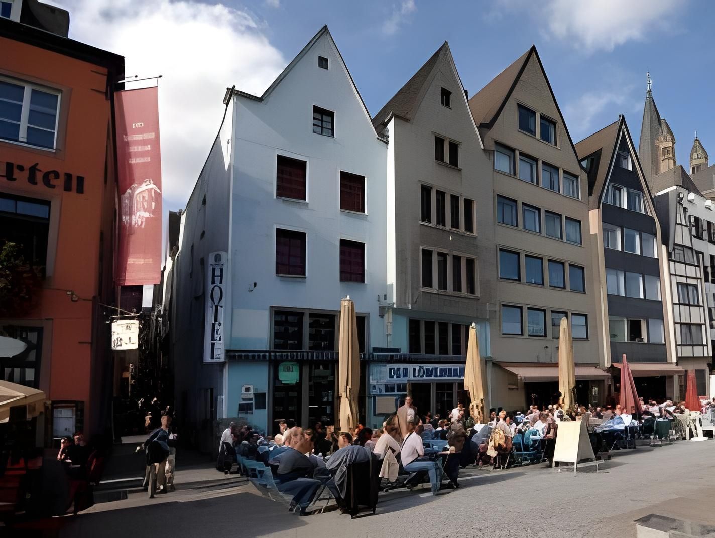 undefined Löwenbräu Köln Hotel & Restaurant