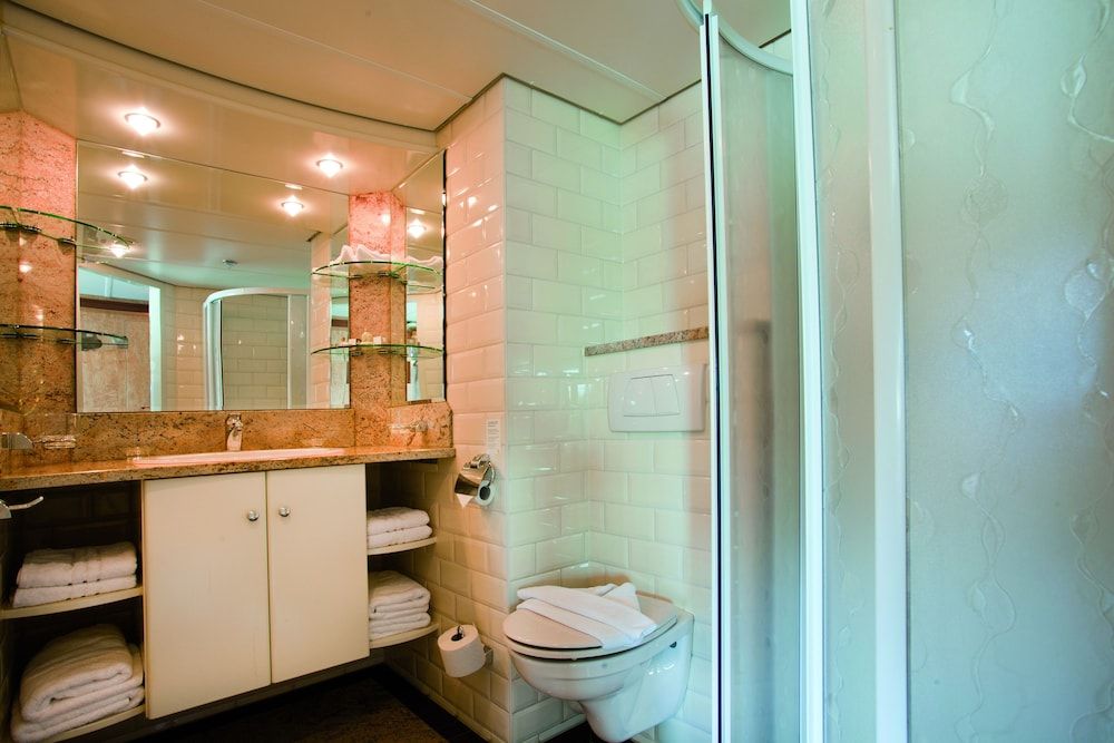 undefined Crossgates Hotelship Nizzaufer - Frankfurt 9