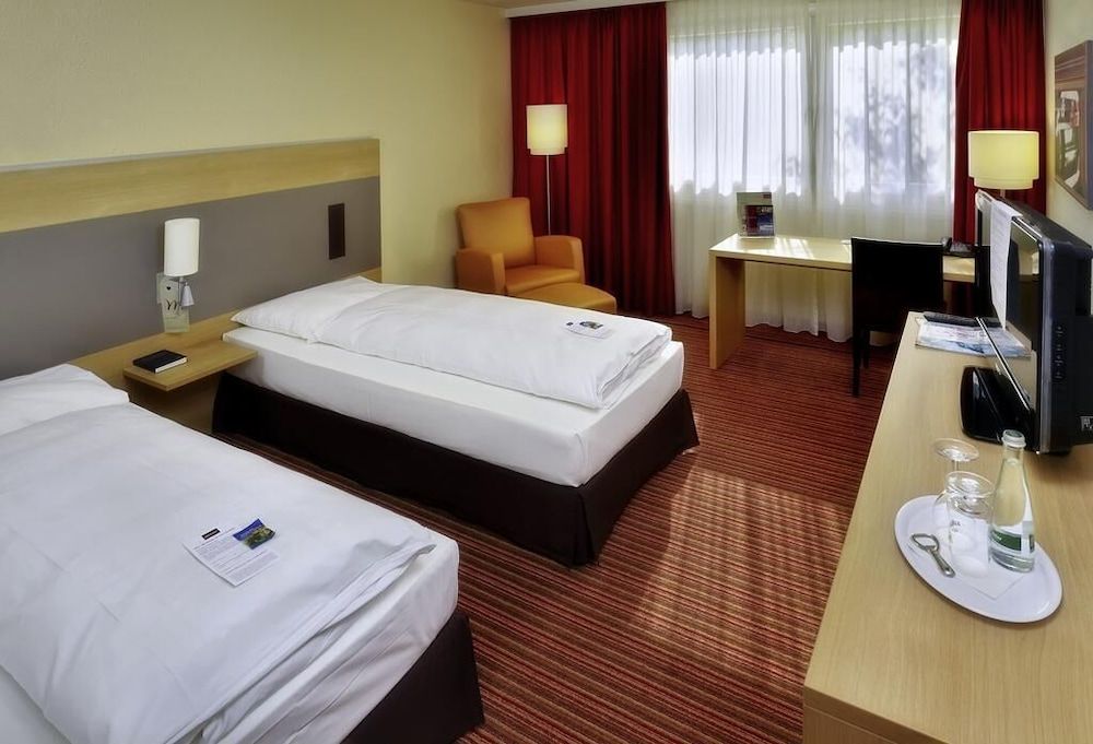 elaya hotel stuttgart boeblingen Standard Room, 1 Twin Bed, Courtyard View (Standard Twin Bed Room)