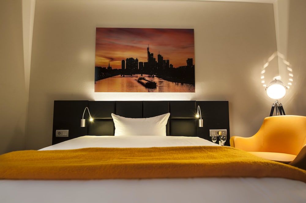 undefined Turm Hotel 7
