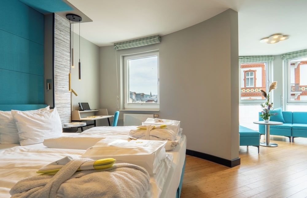 Das Ahlbeck Hotel & Spa Double Room with Side Sea View