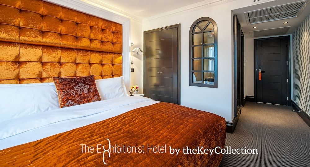 The Exhibitionist Hotel Deluxe Double Room, 1 Queen Bed 4