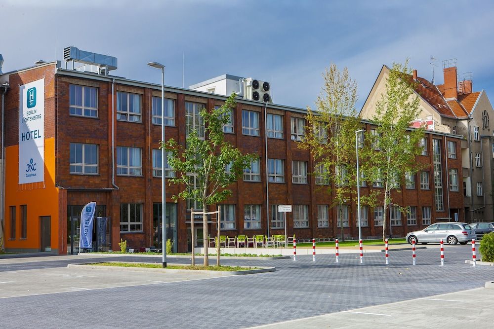 undefined H24 Berlin Lichtenberg 2