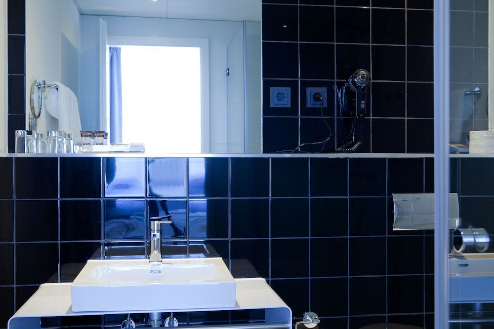 undefined Catalonia Berlin Mitte 9