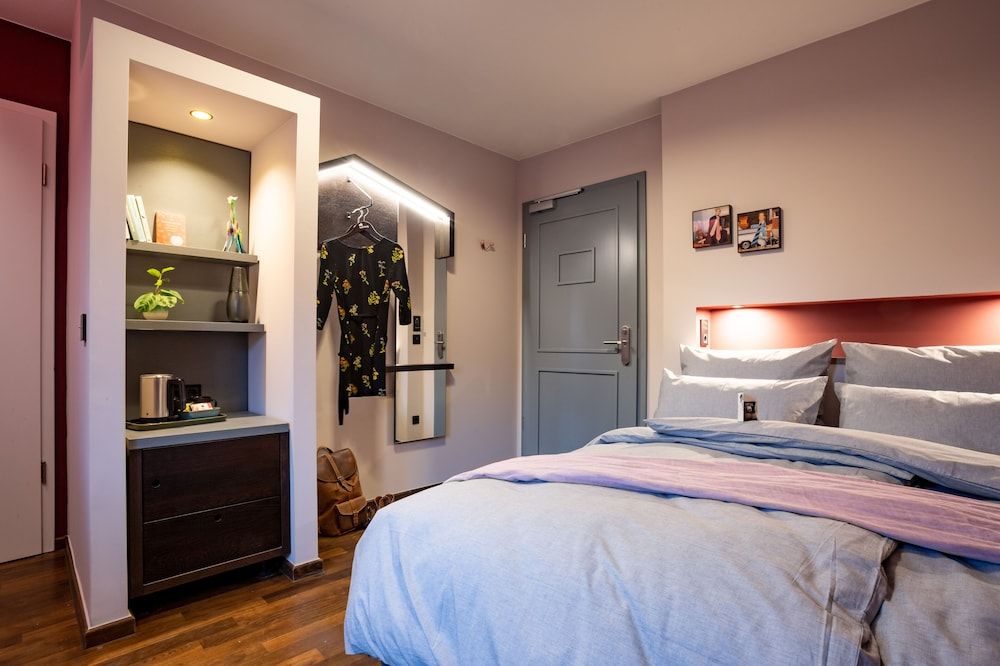 undefined The Circus Hotel 10