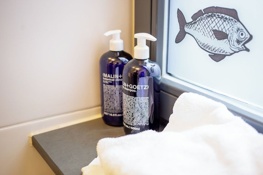 The Circus Hotel Small Double Room 7