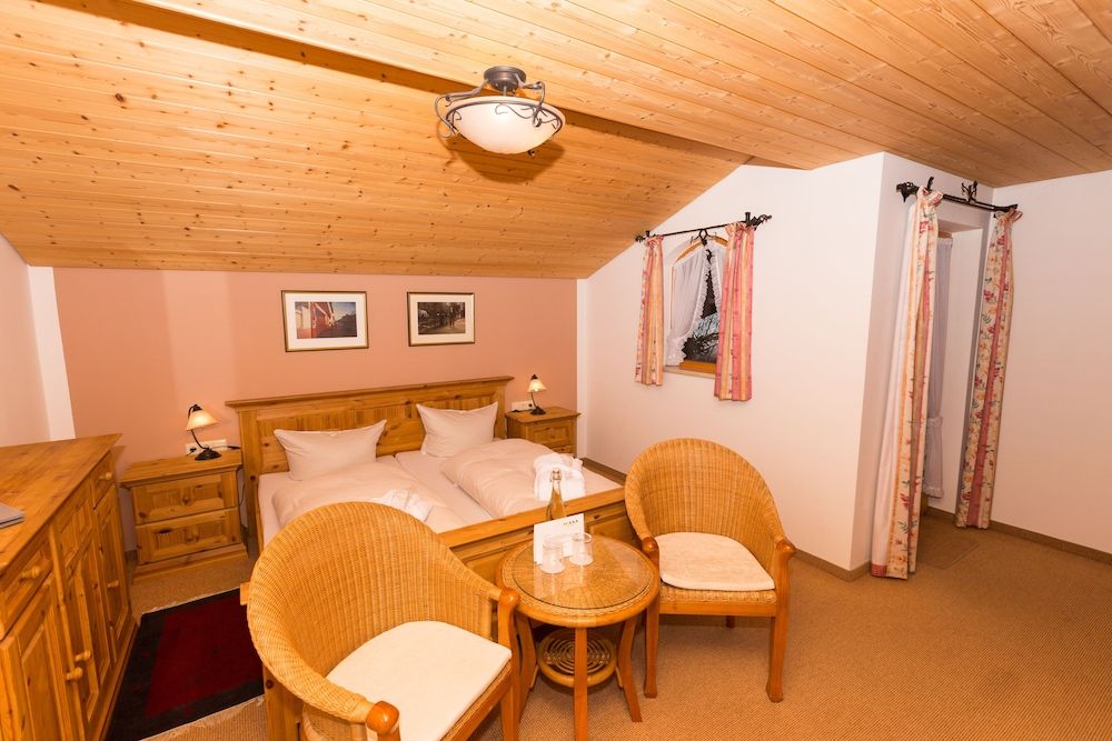 DEVA Hotel Kaiserblick Comfort Double Room, Balcony 12