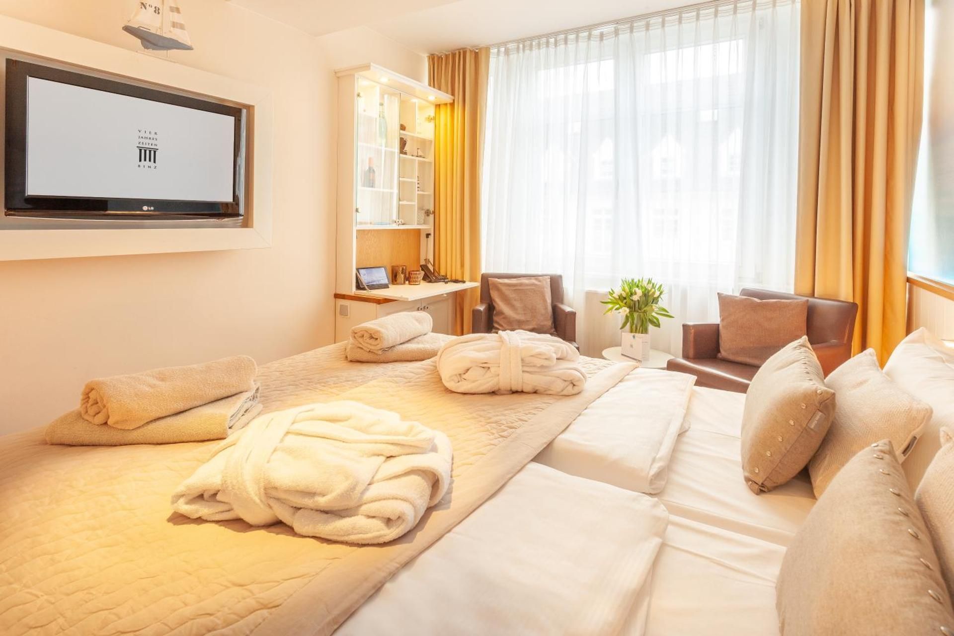 Junior Double Room - Country House Style