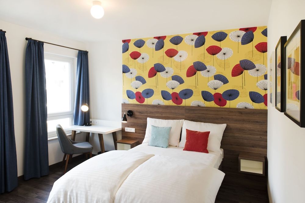 KONCEPT Hotel Zum Kostbaren Blut Medium 2