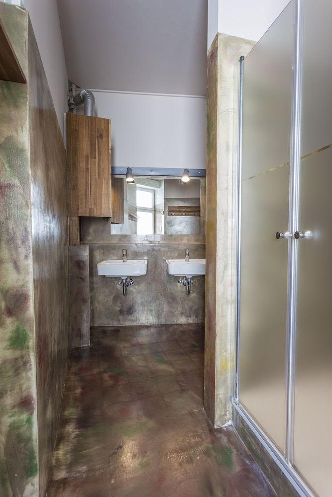 undefined Sunflower Hostel Berlin 9