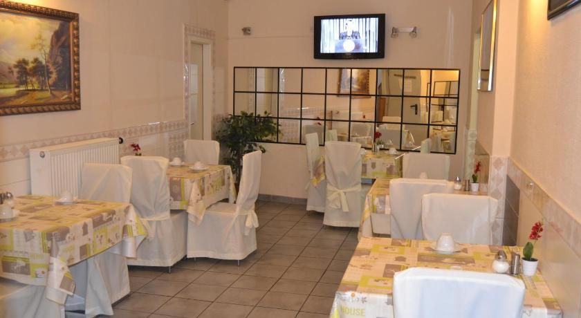 undefined Angel Hotel 3