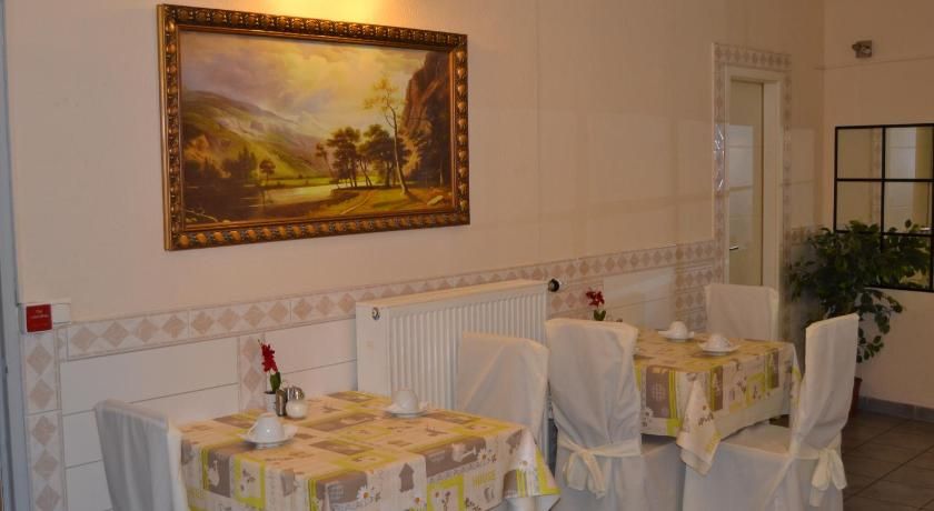 undefined Angel Hotel 6