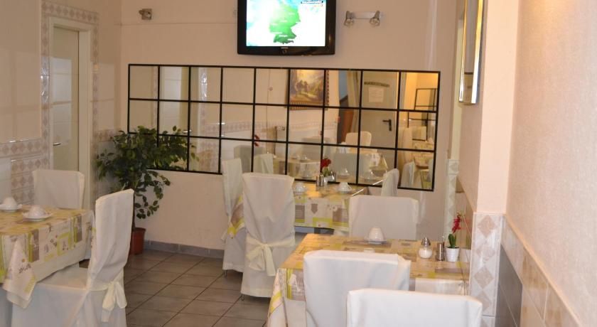 undefined Angel Hotel 5