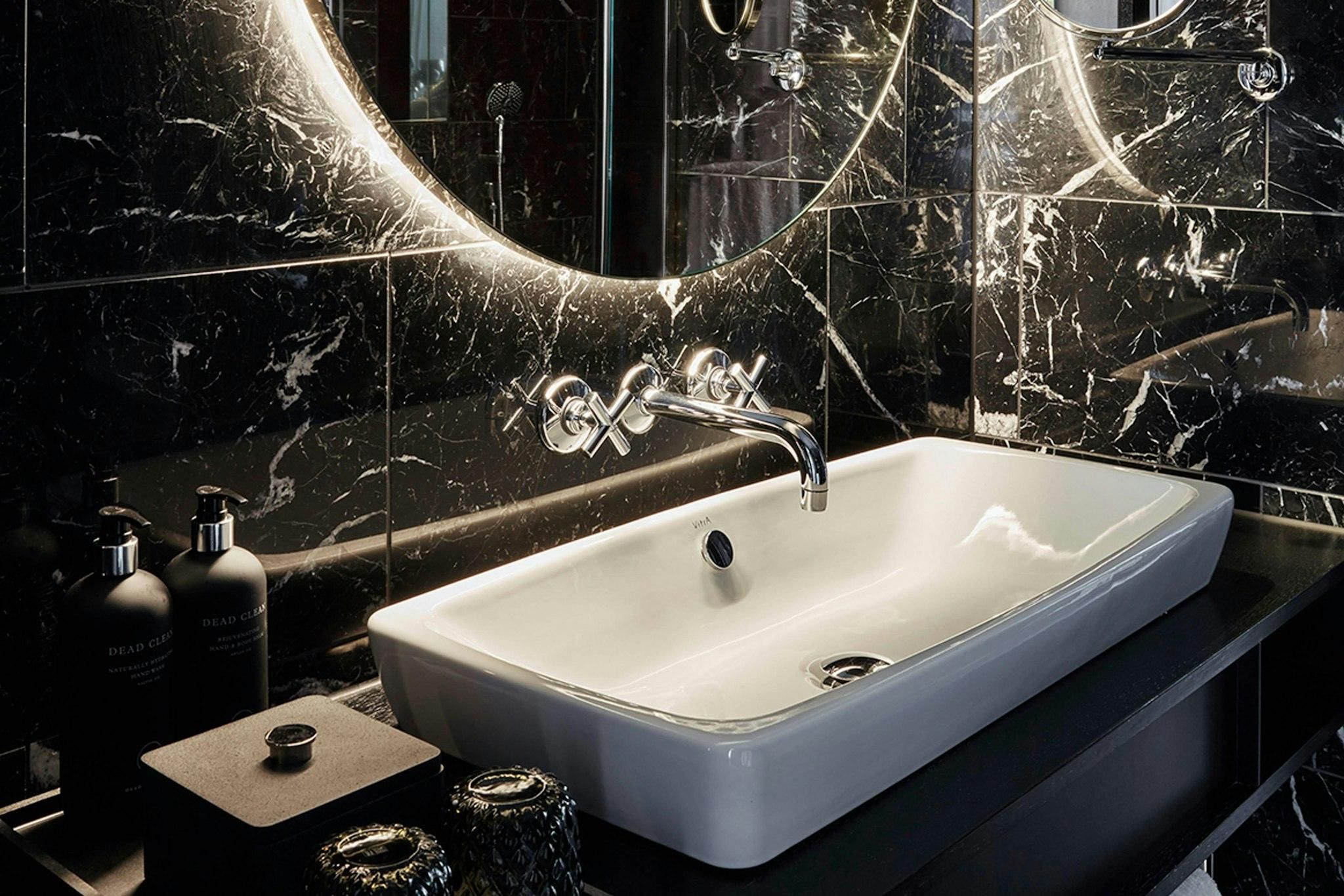 Prestige Suite, 1 Bedroom Suite, 1 King, Balcony