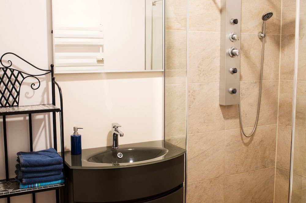 Gwuni Mopera Comfort Double Room 8