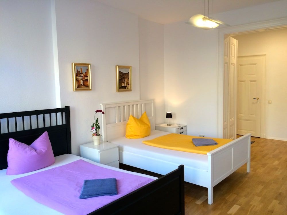 undefined Gwuni Mopera 9