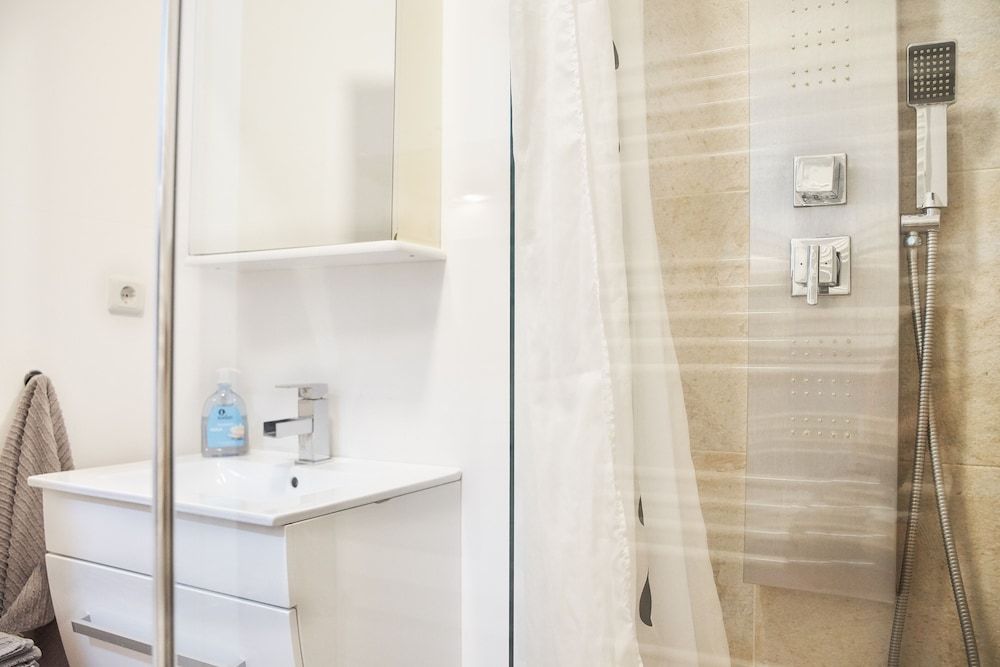 Gwuni Mopera Comfort Double Room 9