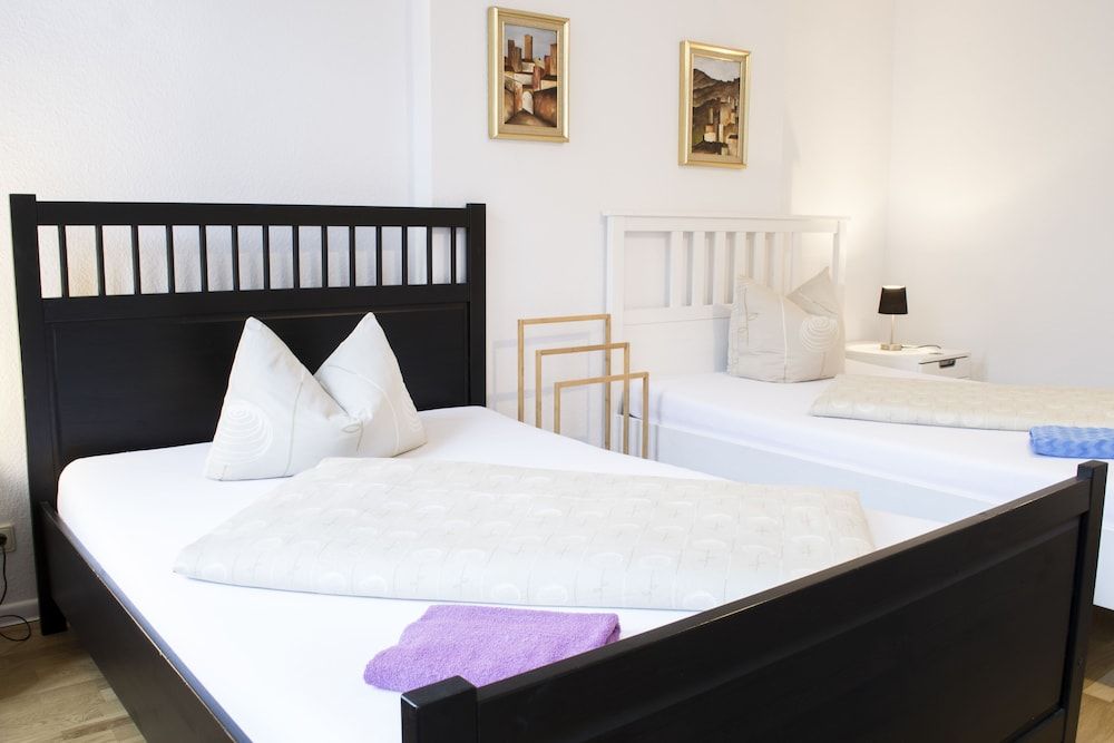 undefined Gwuni Mopera 10