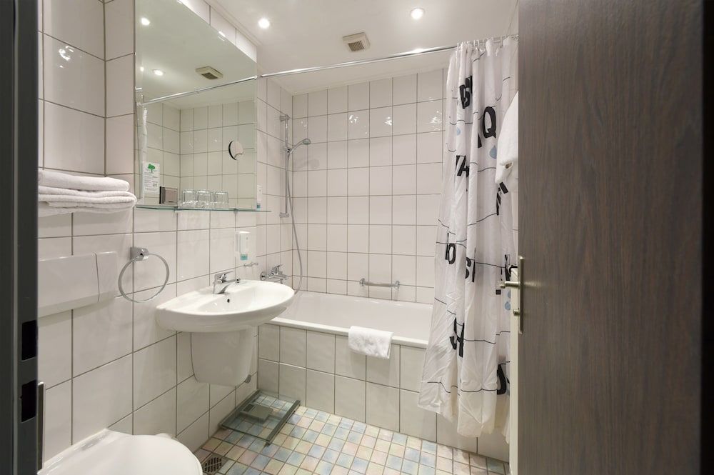 Hotel Schumacher Triple Room 3