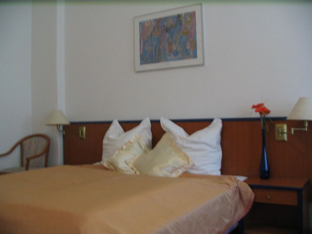 undefined Zimmervermietung Härtig 3