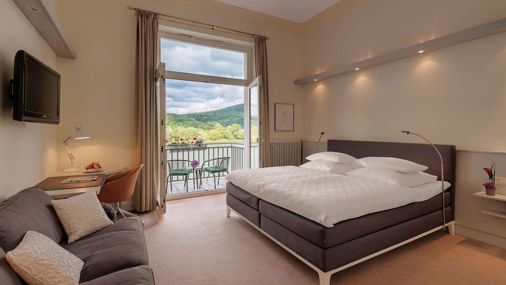 Superior Room, 1 Double Bed, Balcony, River View