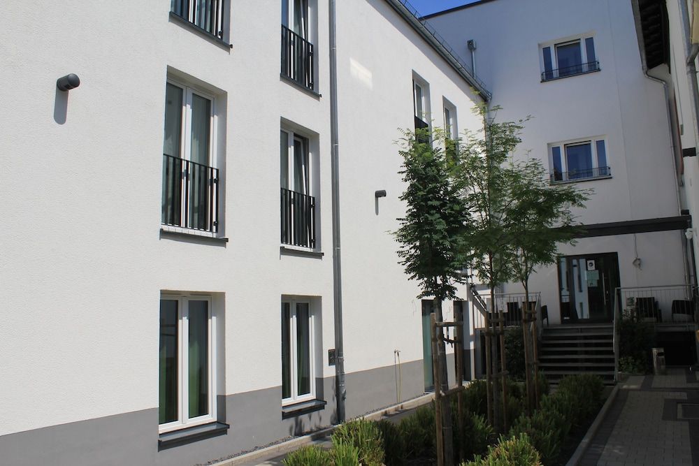 undefined Arena an der Friedberger Warte 6