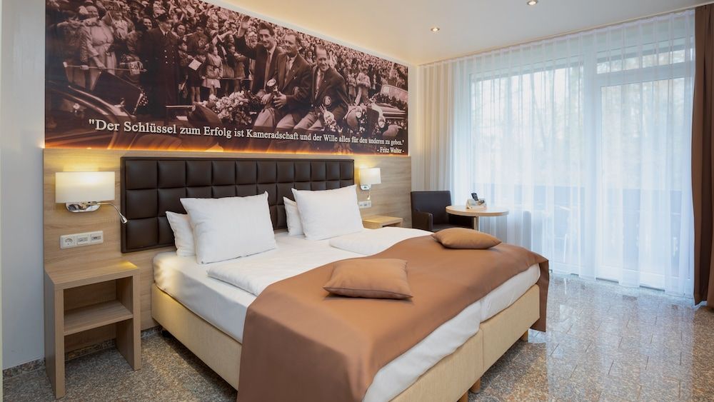 Hotel Restaurant Barbarossahof Comfort Double or Twin Room 5