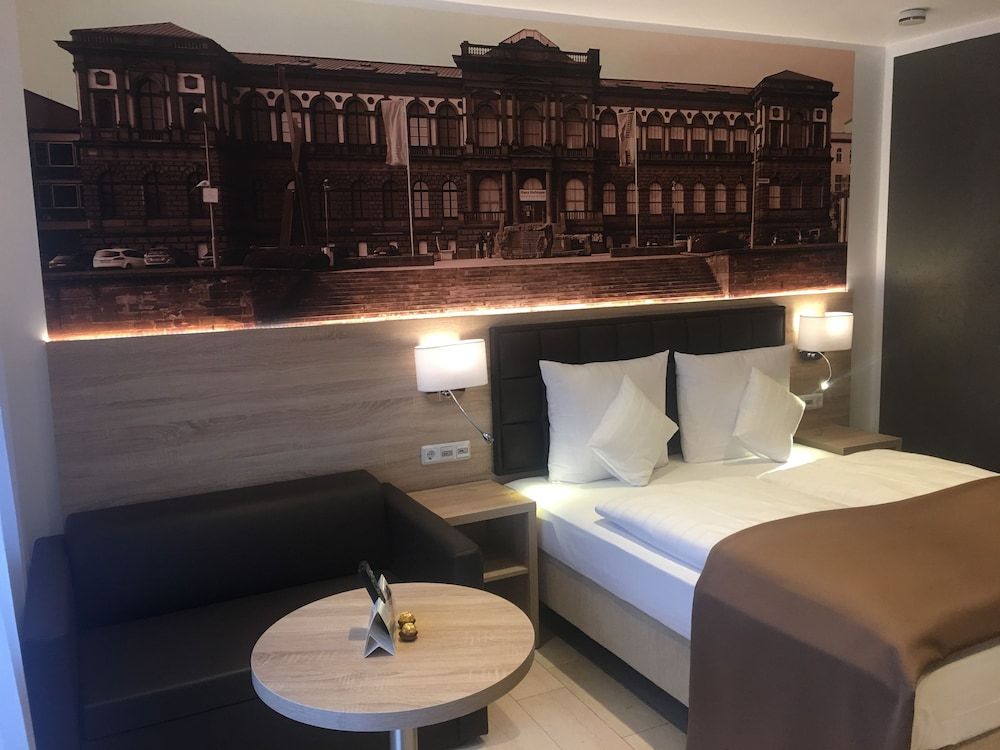 Hotel Restaurant Barbarossahof Comfort Double or Twin Room