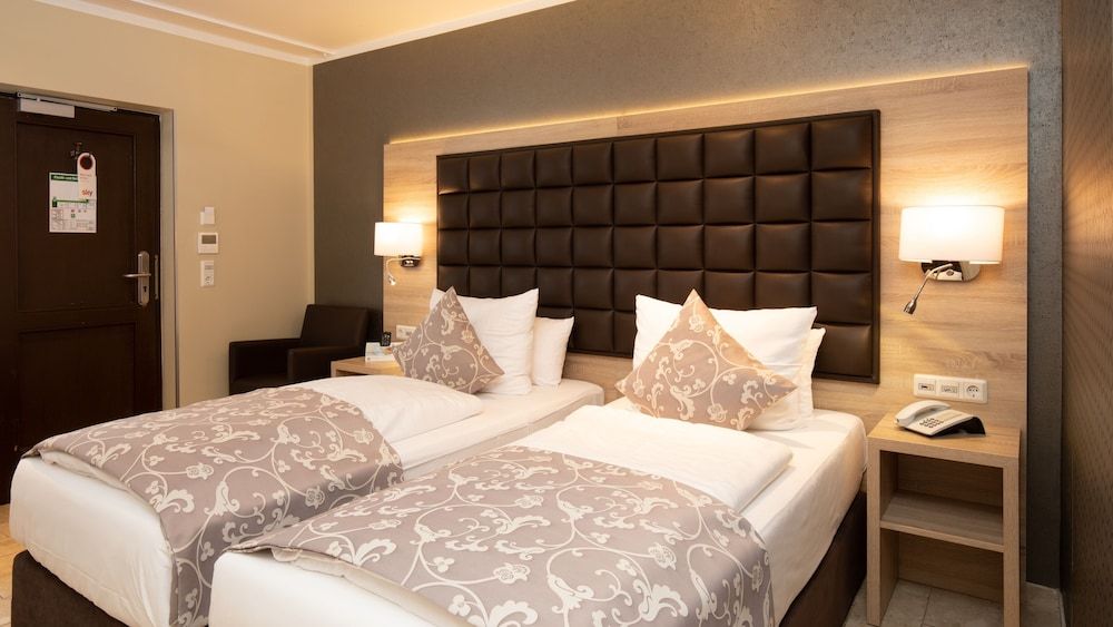 Hotel Restaurant Barbarossahof Standard Double or Twin Room 5