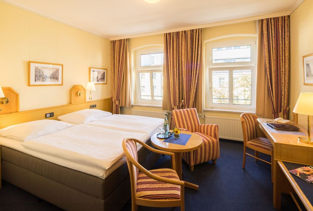 Hotel Kastanienhof Berlin Standard Double or Twin Room, City View 3