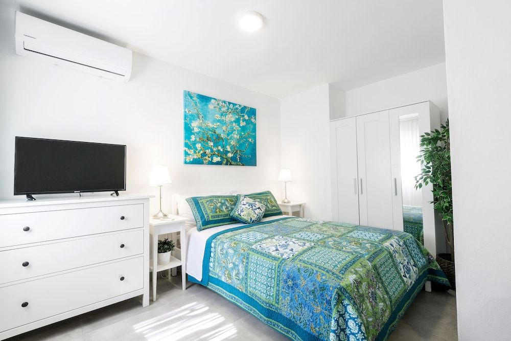 Superior Studio Suite, Garden View, Beachside