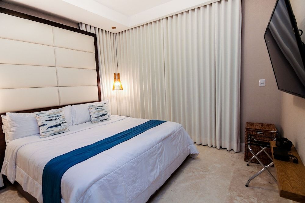 Deluxe Suite, 2 Bedrooms