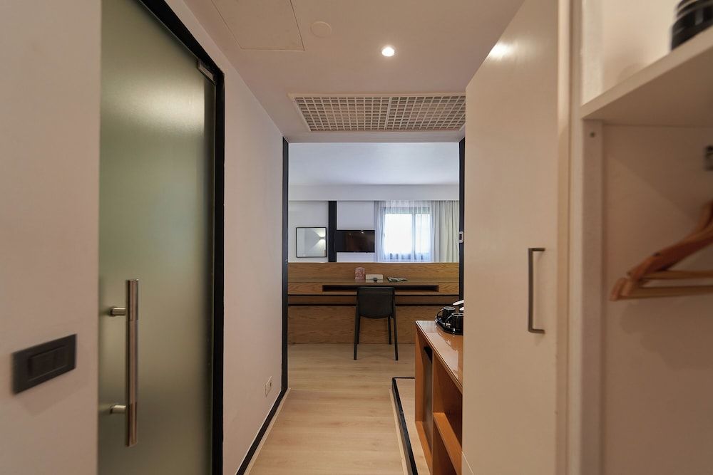 New President Hotel Cairo Superior King Room 6