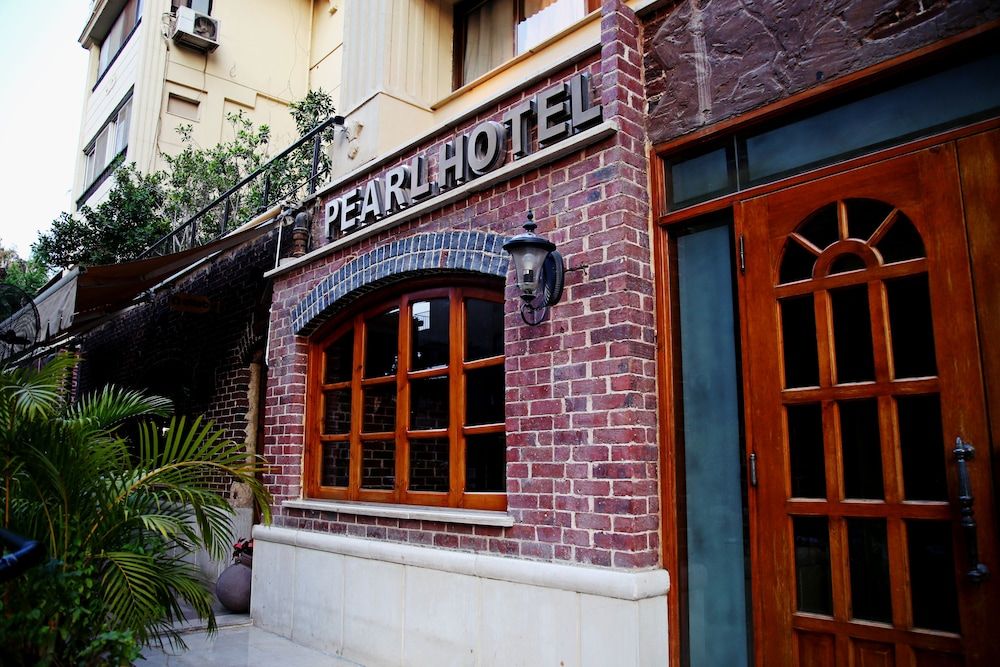 undefined Pearl Hotel 6