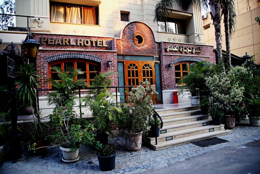 undefined Pearl Hotel
