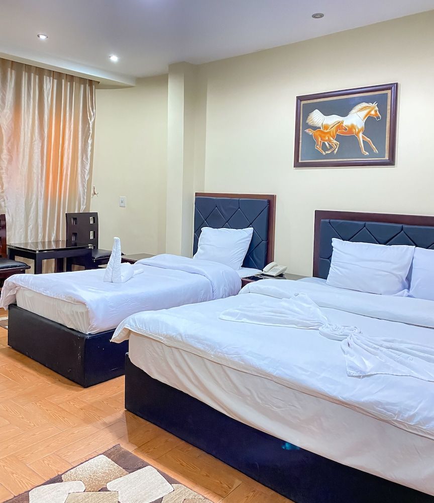 Deluxe Triple Room